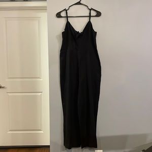 Black summer jumpsuit!